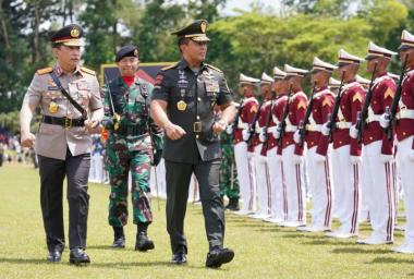 Latihan Soal Pengetahuan Umum TNI POLRI untuk Memperluas Wawasan dan Kepekaan Terhadap Isu Nasional